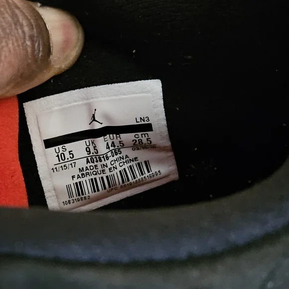 Men's Nike Air Jordan 4 Retro NRG Raptors OVU Drake Size 10.5 (EXCELLENT SHAPE) - Picture 13 of 14